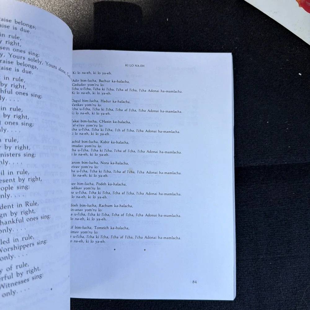 Gates‎ of Freedom: A Passover Haggadah by Chaim Stern